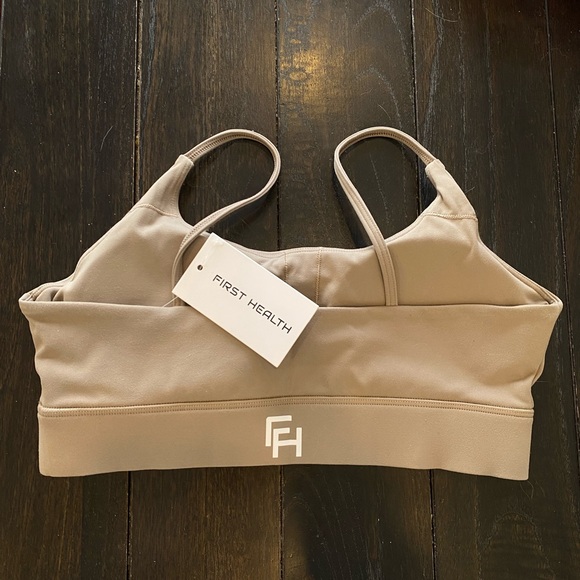 First Health Apparel Adapt sport bra - Picture 2 of 3